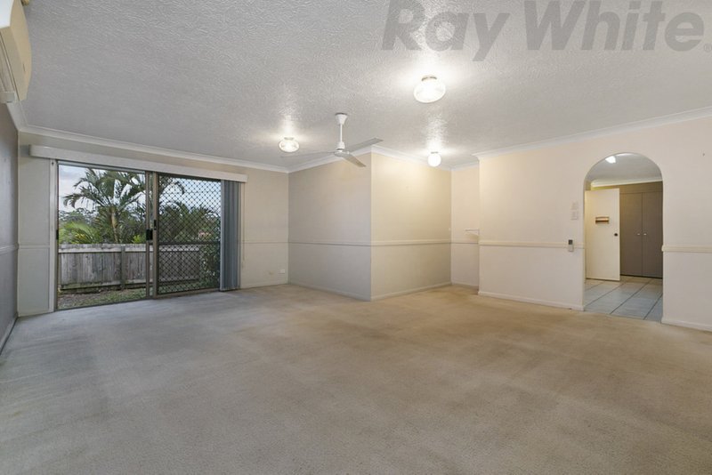 Photo - 27 Ferndown Street, Alexandra Hills QLD 4161 - Image 6