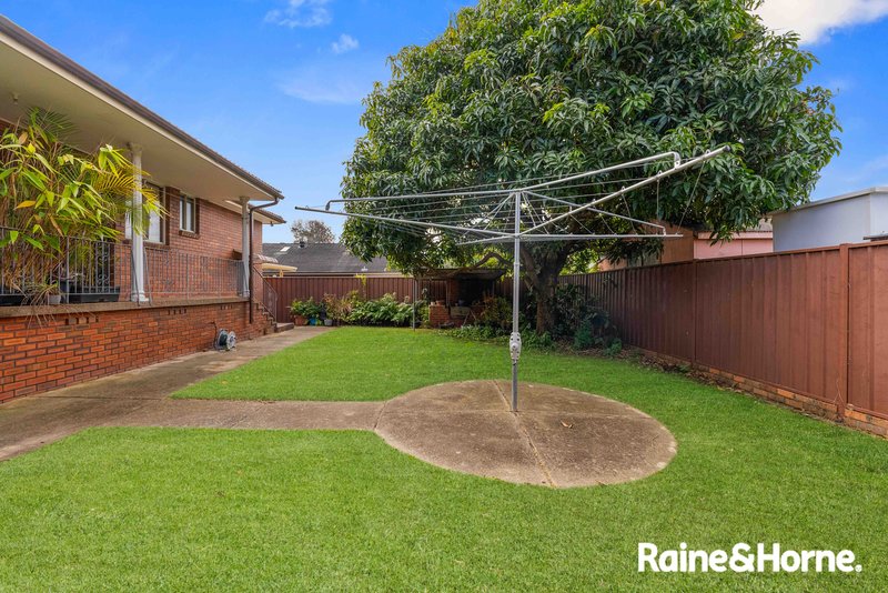 Photo - 27 Fifth Avenue, Canley Vale NSW 2166 - Image 12