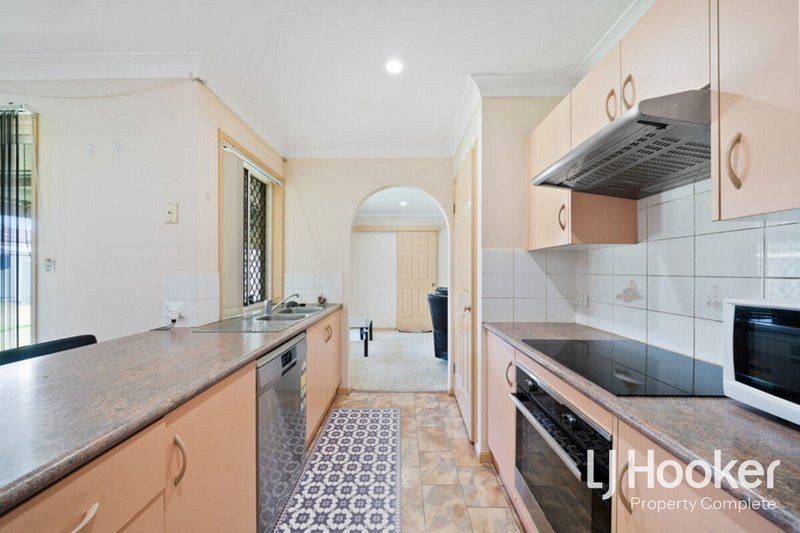 Photo - 27 Fifth Avenue, Marsden QLD 4132 - Image 4