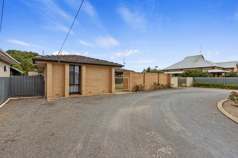 Photo - 27 First Street, Minlaton SA 5575 - Image 3