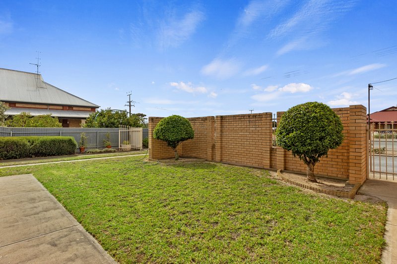 Photo - 27 First Street, Minlaton SA 5575 - Image 24