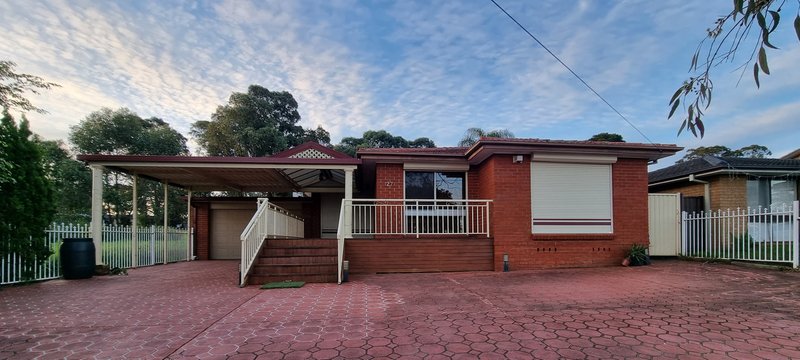 27 Firth Avenue, Green Valley NSW 2168