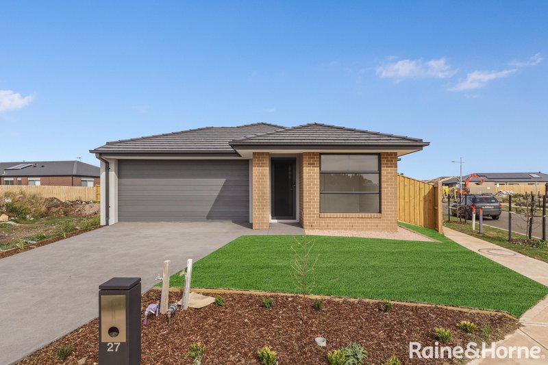 27 Flag Boulevard, Tarneit VIC 3029