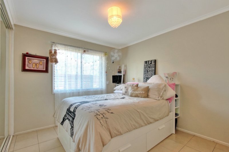 Photo - 27 Floret Street, Shailer Park QLD 4128 - Image 9