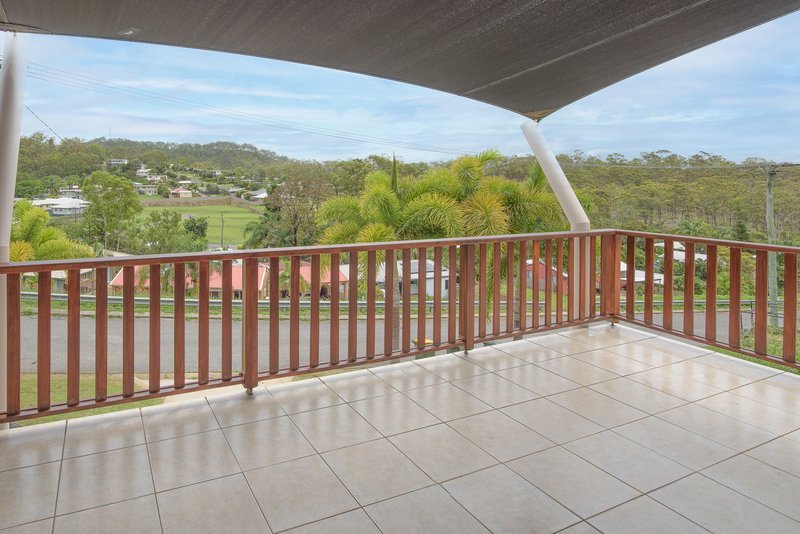 Photo - 27 Flounder Crescent, Toolooa QLD 4680 - Image 17