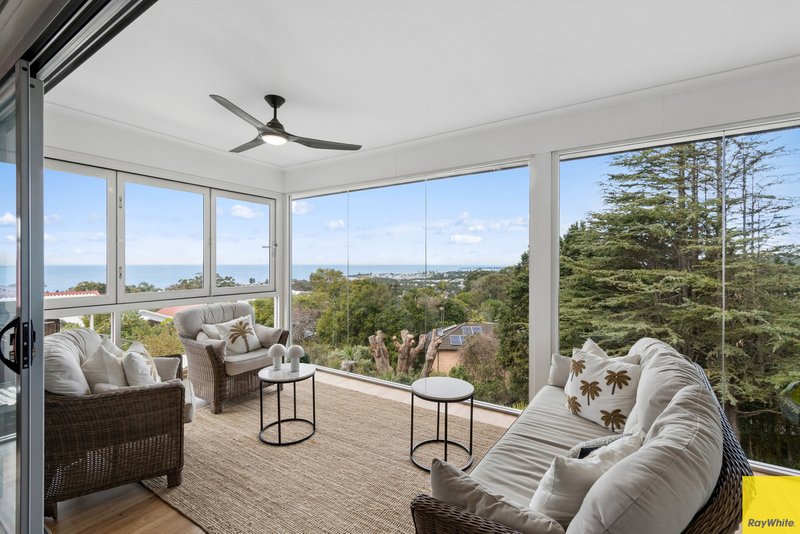 Photo - 27 Fords Road, Thirroul NSW 2515 - Image 1