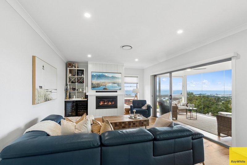 Photo - 27 Fords Road, Thirroul NSW 2515 - Image 5