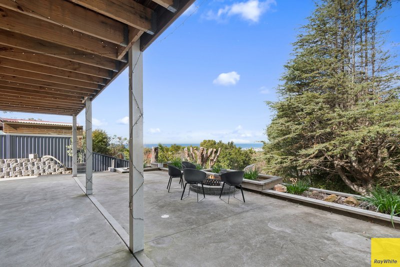 Photo - 27 Fords Road, Thirroul NSW 2515 - Image 10
