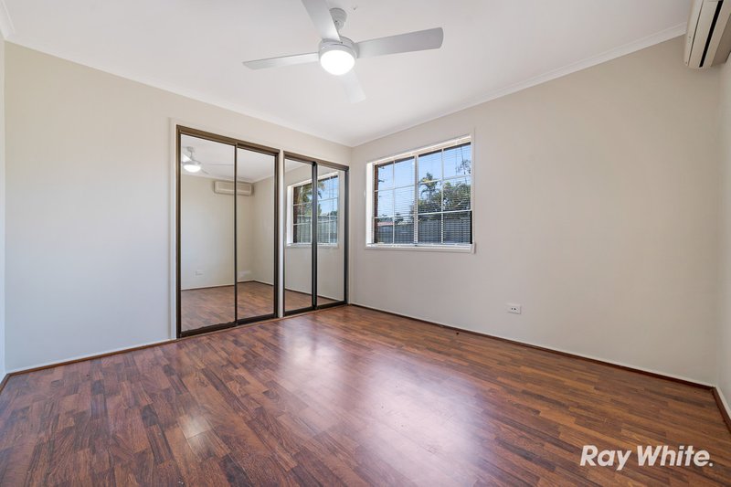 Photo - 27 Forestwood Street, Crestmead QLD 4132 - Image 6