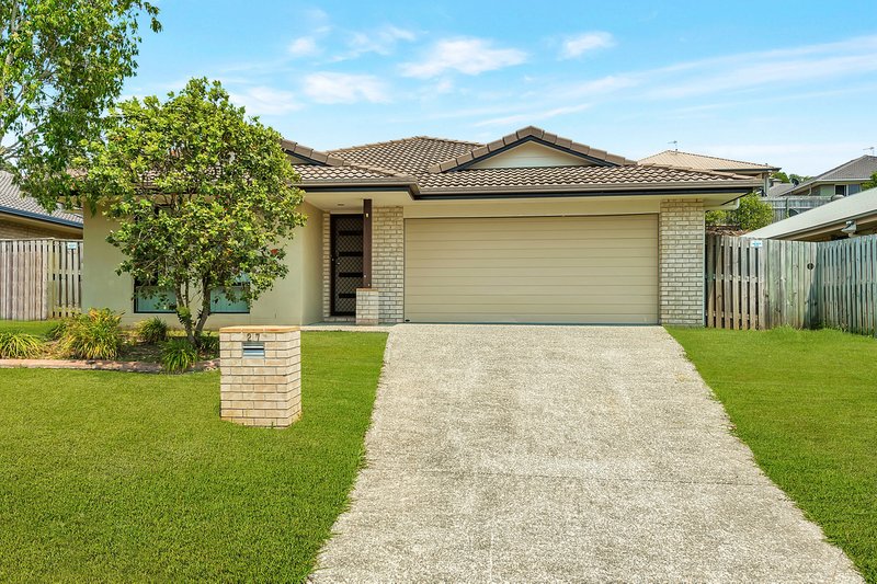 27 Fortescue Street, Pacific Pines QLD 4211