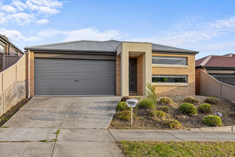 Photo - 27 Fraser Street, Mount Pleasant VIC 3350 - Image 21