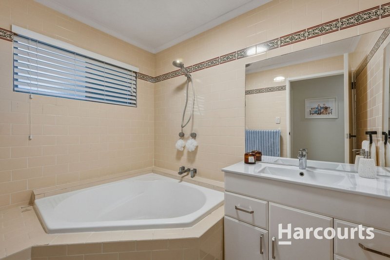 Photo - 27 Frenchs Road, Petrie QLD 4502 - Image 13