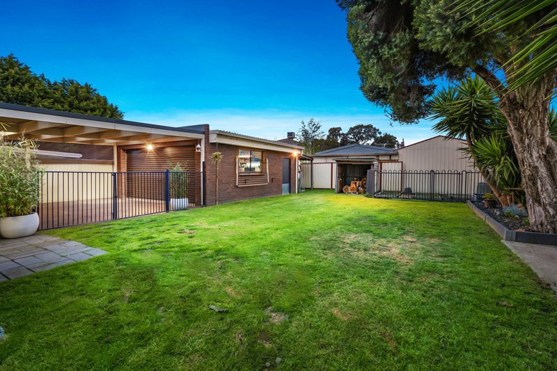 Photo - 27 Gael Court, Mernda VIC 3754 - Image 12