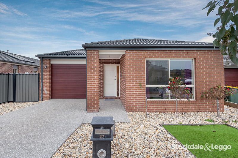 Photo - 27 Gateshead Street, Craigieburn VIC 3064 - Image 1