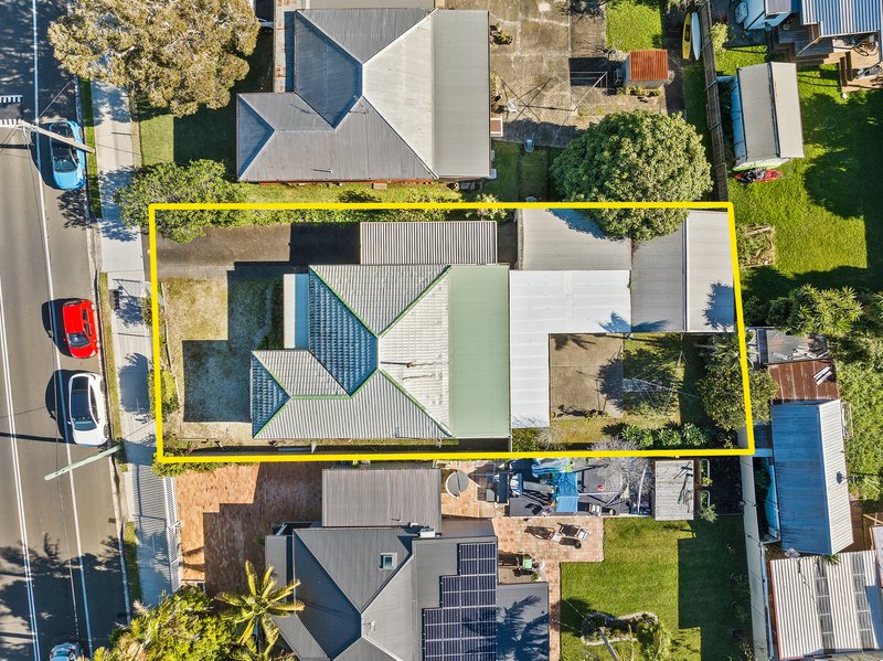 Photo - 27 George Street, Warilla NSW 2528 - Image 10