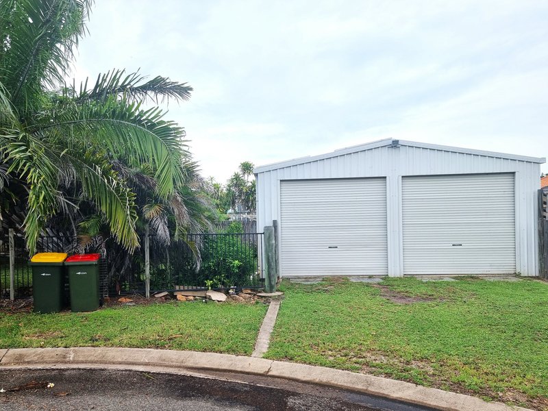 Photo - 27 Gilbert Street, Bowen QLD 4805 - Image 2