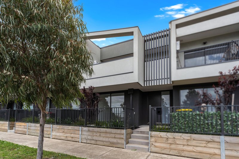 27 Gilded Way, Craigieburn VIC 3064