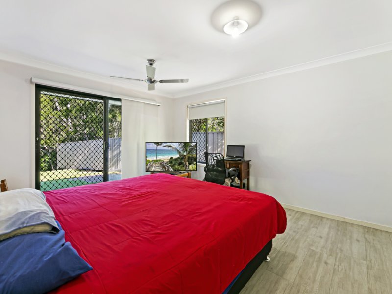 Photo - 27 Glauca Street, Burleigh Heads QLD 4220 - Image 10