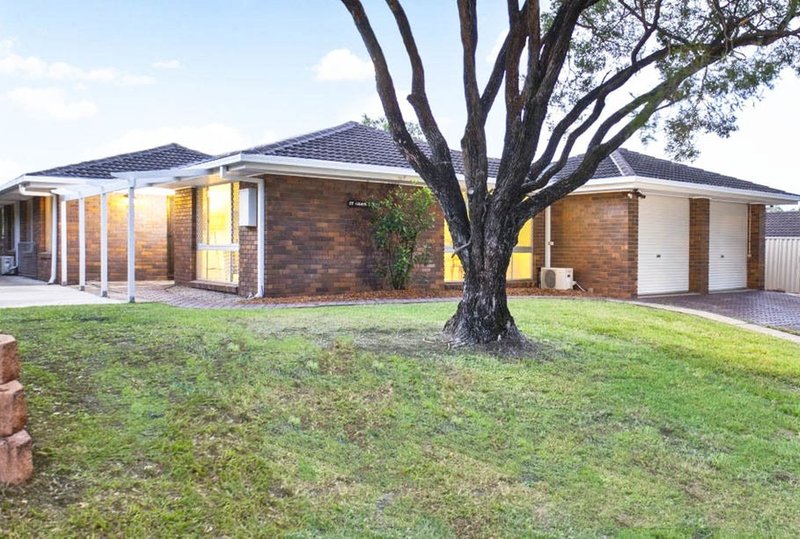 Photo - 27 Glen Ross Road, Sinnamon Park QLD 4073 - Image