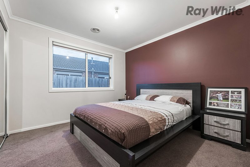 Photo - 27 Glencoe Street, Kurunjang VIC 3337 - Image 10