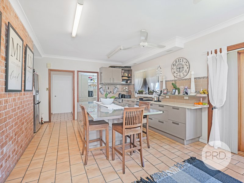 Photo - 27 Goodsell Street, Minto NSW 2566 - Image 5