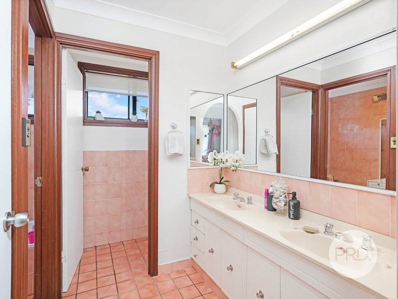 Photo - 27 Goodsell Street, Minto NSW 2566 - Image 16