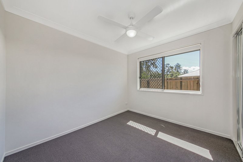 Photo - 2/7 Goodwin Close, Park Ridge QLD 4125 - Image 6