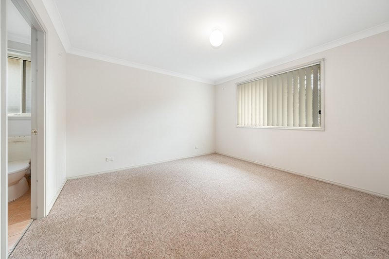 Photo - 2/7 Gosford Avenue, The Entrance NSW 2261 - Image 9