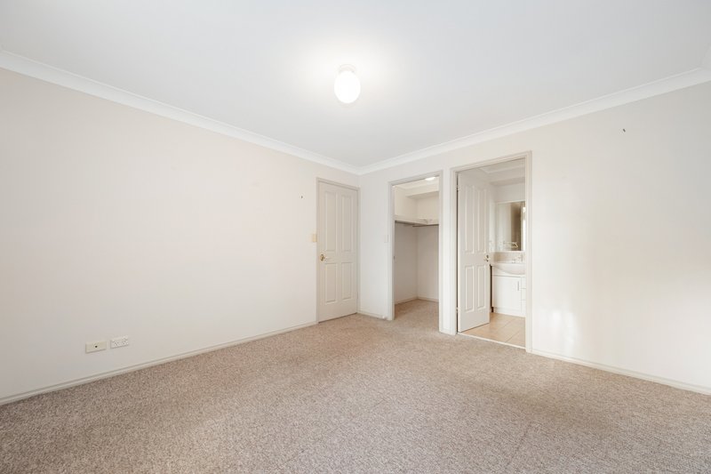 Photo - 2/7 Gosford Avenue, The Entrance NSW 2261 - Image 11