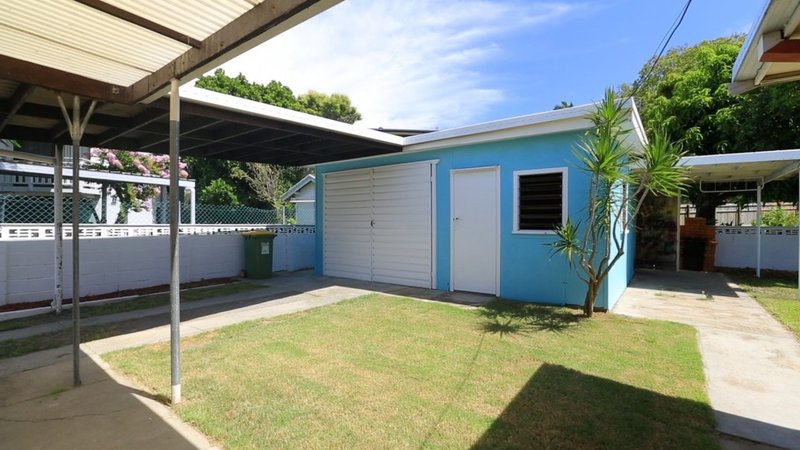 Photo - 27 Grace Avenue, Labrador QLD 4215 - Image 11