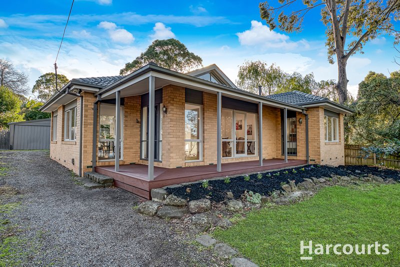 Photo - 27 Gracedale Avenue, Ringwood East VIC 3135 - Image 2