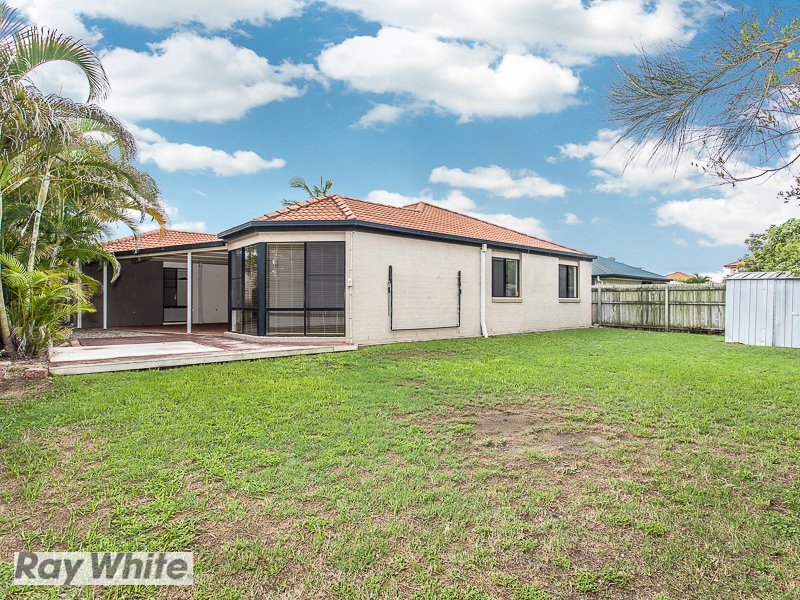 Photo - 27 Grampion Circuit, North Lakes QLD 4509 - Image 16