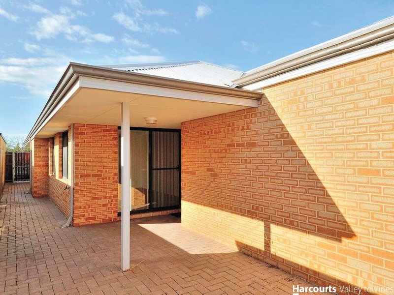 Photo - 27 Grassdale Parkway, Ellenbrook WA 6069 - Image 17