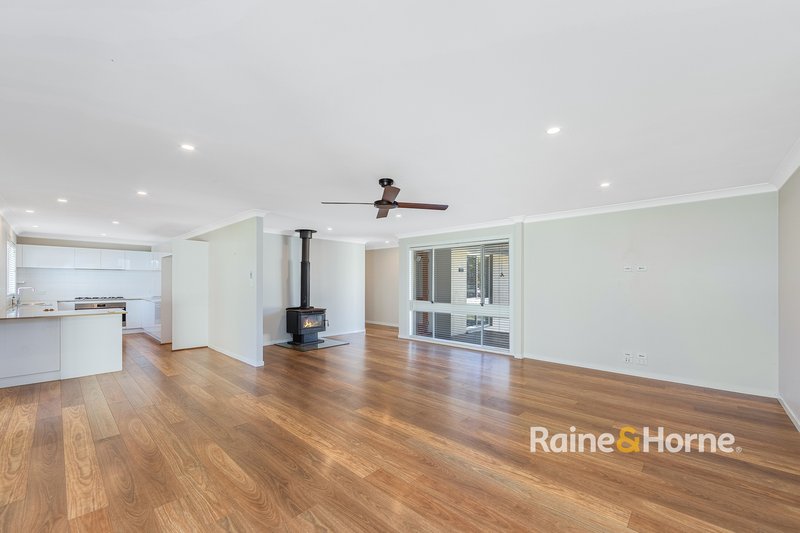 Photo - 27 Greenfield Road, Empire Bay NSW 2257 - Image 5