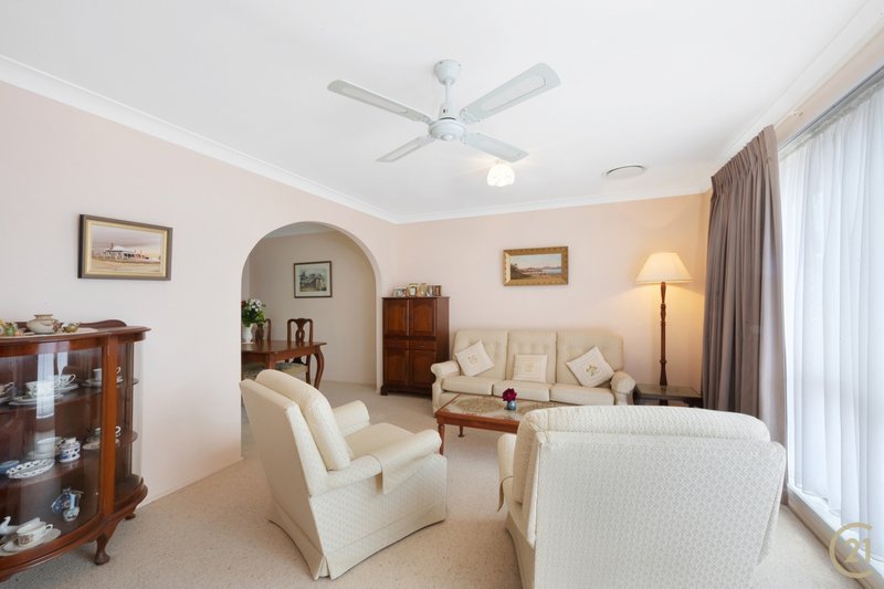 Photo - 27 Greenlee Street, Green Point NSW 2251 - Image 7