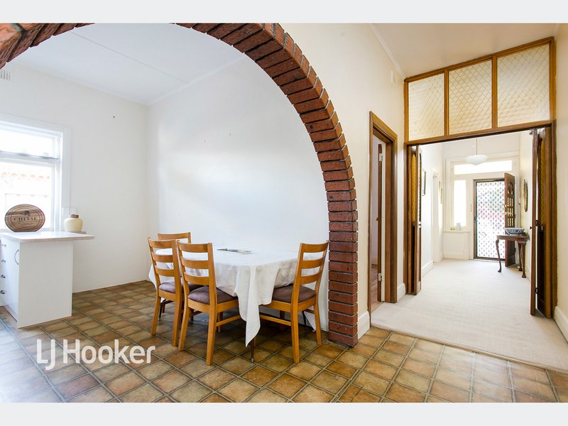 Photo - 27 Greville Avenue, Flinders Park SA 5025 - Image 6