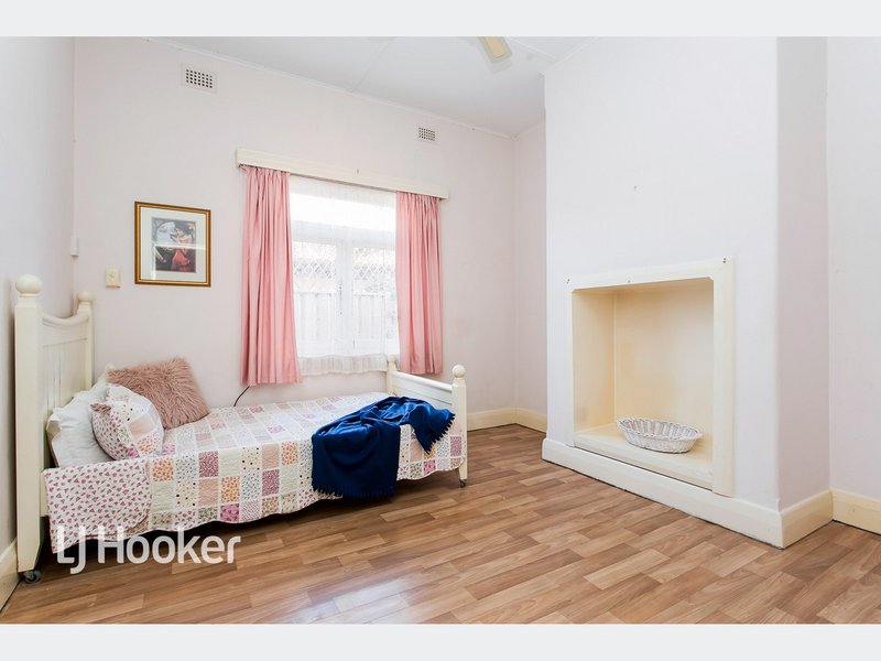 Photo - 27 Greville Avenue, Flinders Park SA 5025 - Image 10