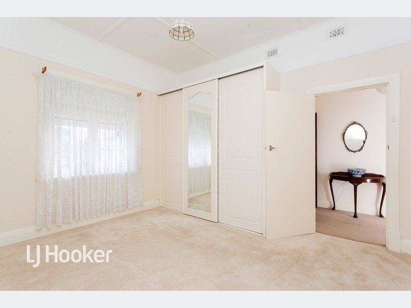 Photo - 27 Greville Avenue, Flinders Park SA 5025 - Image 14