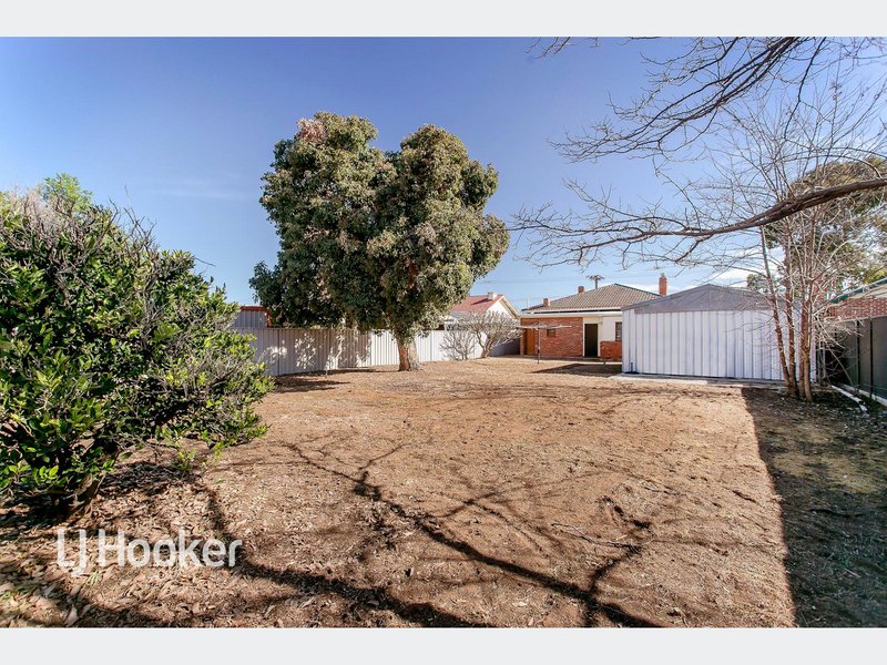Photo - 27 Greville Avenue, Flinders Park SA 5025 - Image 18