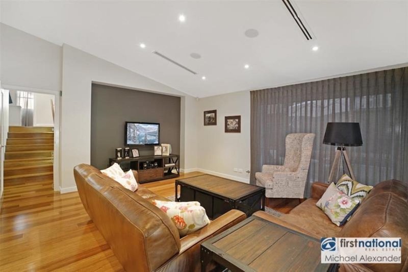 Photo - 27 Grimes Avenue, Elderslie NSW 2570 - Image 3