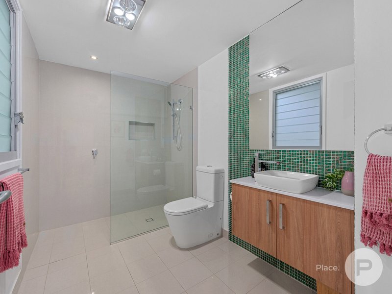 Photo - 27 Gristock Street, Coorparoo QLD 4151 - Image 16