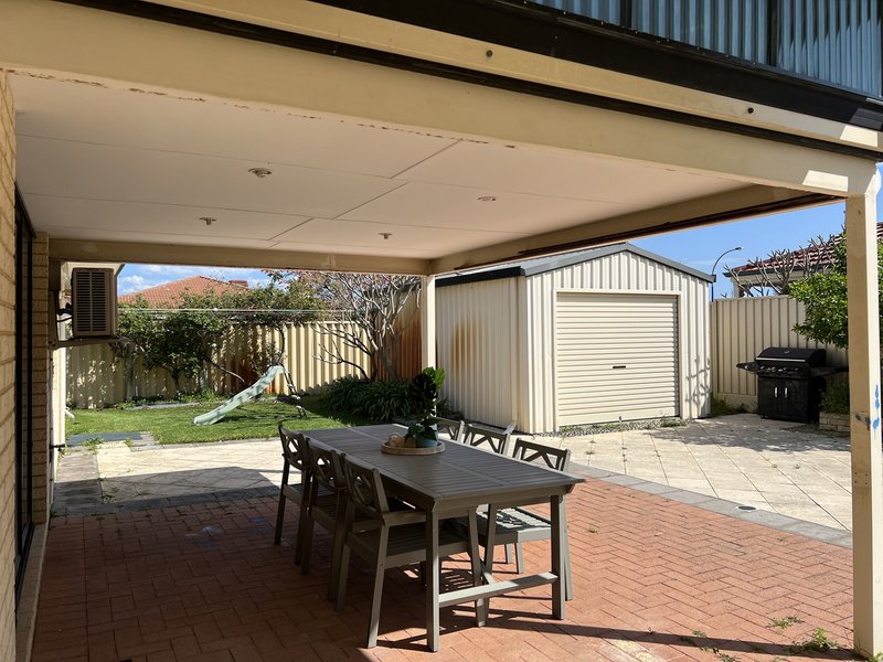 Photo - 27 Hambly Crescent, Canning Vale WA 6155 - Image 13