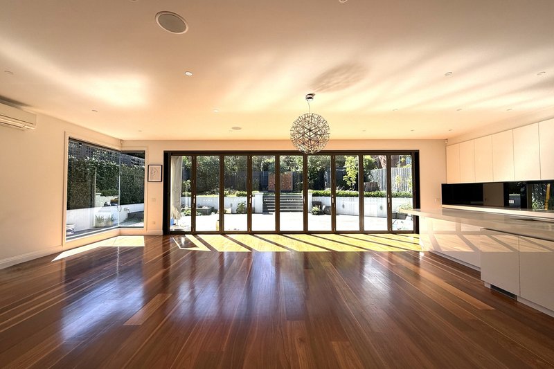 Photo - 27 Harcourt Street, Hawthorn East VIC 3123 - Image 2