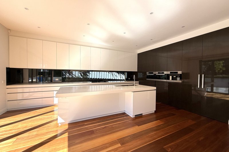 Photo - 27 Harcourt Street, Hawthorn East VIC 3123 - Image 3