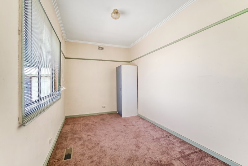 Photo - 27 Harmer Street, Reservoir VIC 3073 - Image 8