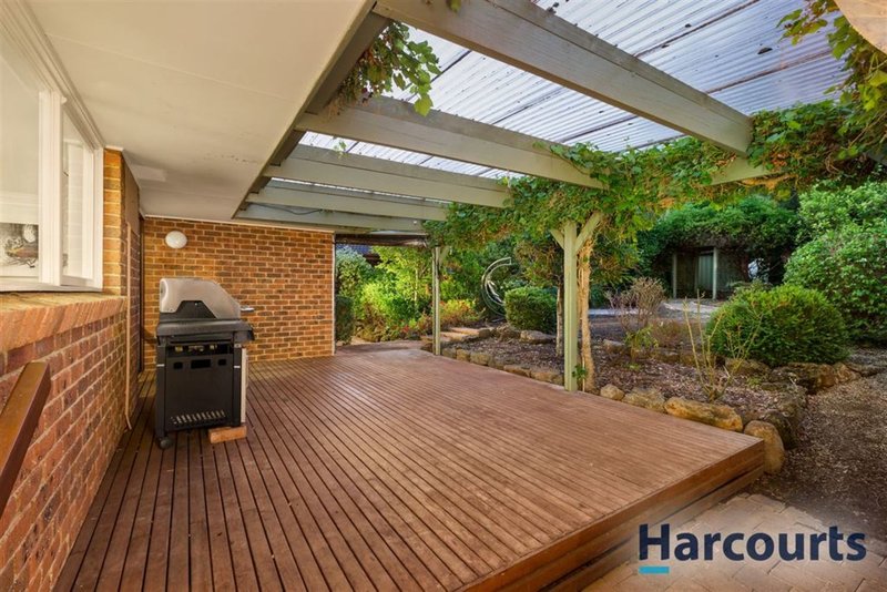 Photo - 27 Harmsworth Avenue, Wantirna VIC 3152 - Image 9