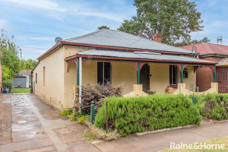 27 Havannah Street, Bathurst NSW 2795