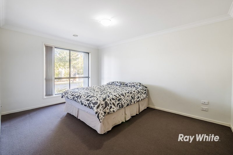 Photo - 27 Hayman Street, Berwick VIC 3806 - Image 17