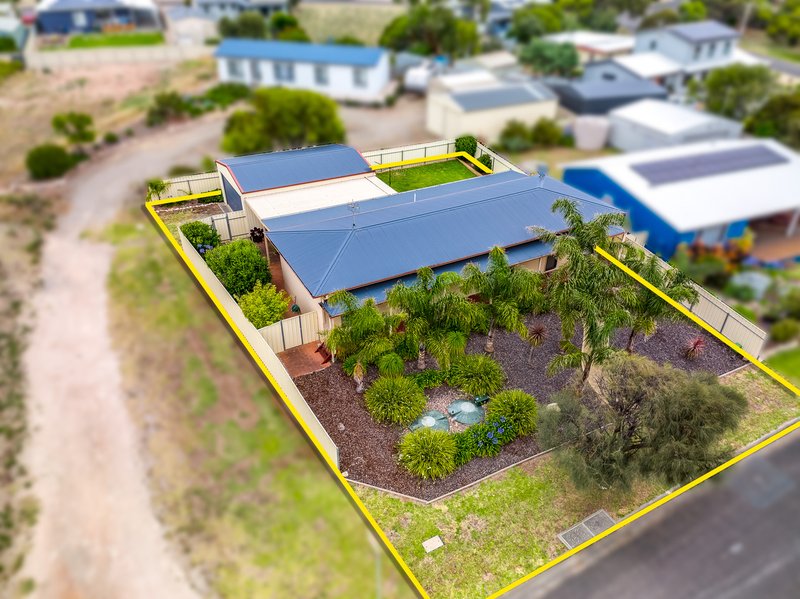 Photo - 27 Haynes Crescent, Goolwa Beach SA 5214 - Image 2