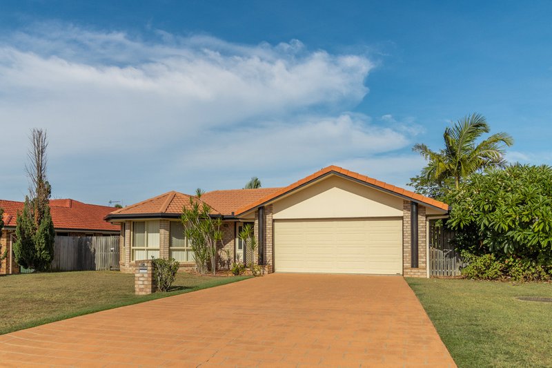 27 Heather Way, Urraween QLD 4655